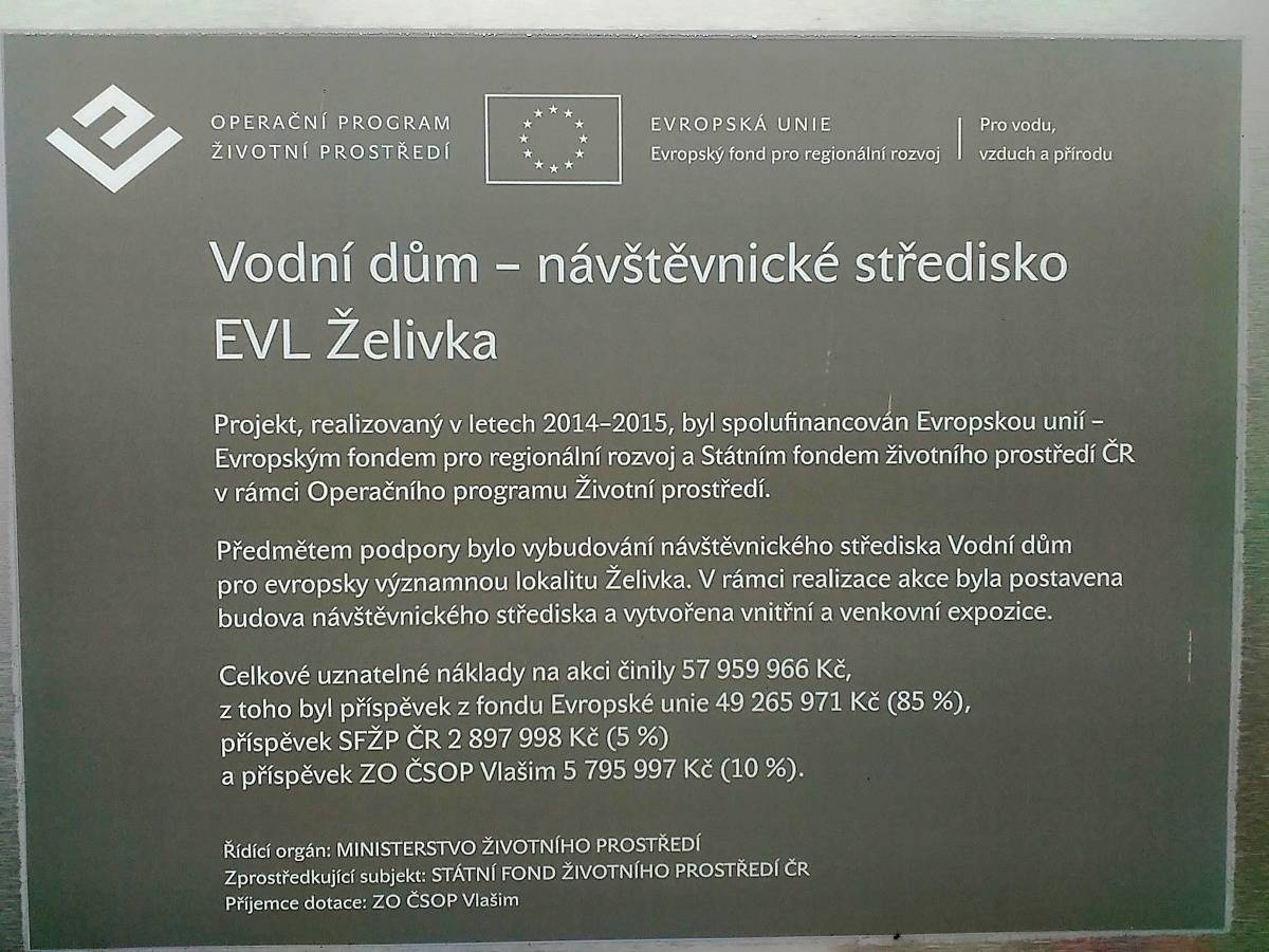 Vítá nás informační panel
