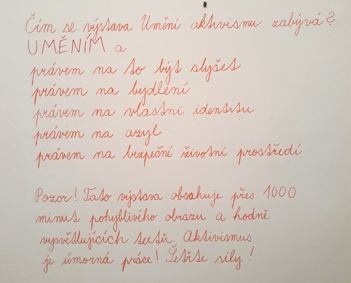 03-cim-se-vystava-zabyva.jpg