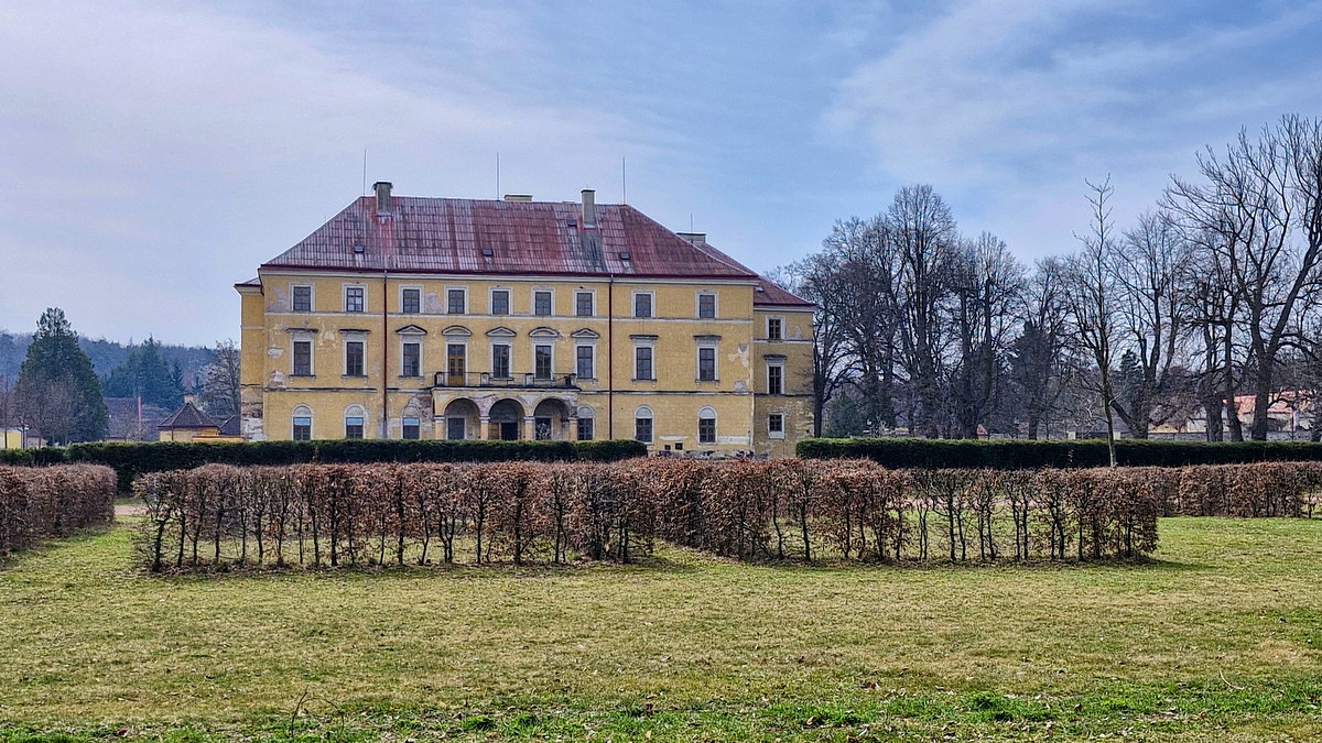 Zdechovický zámek*
