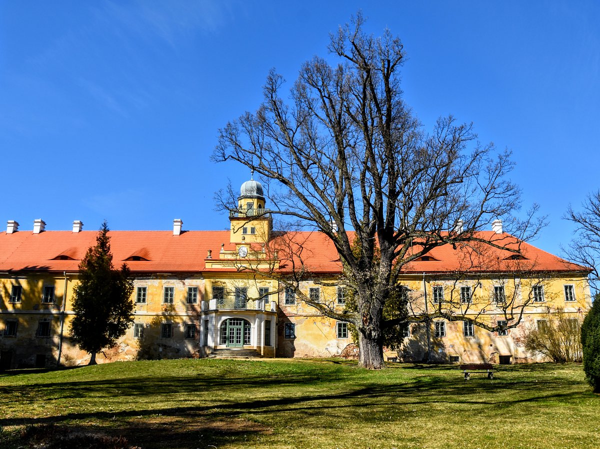 Zámek Štědrá